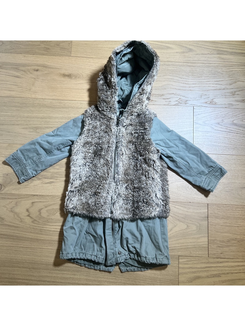 Gap Kids' pale army green Hybrid Parka – Size 5T/5